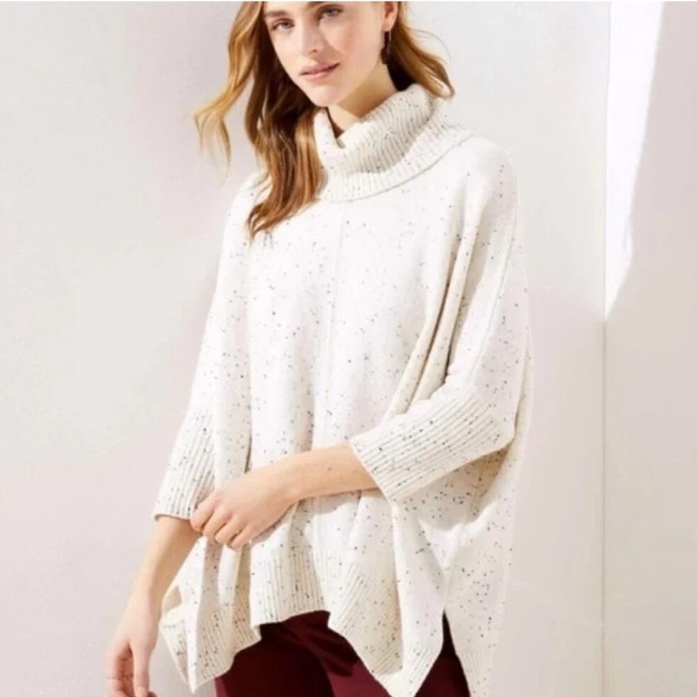 LOFT Cozy Warm Soft Oversized Speckled Cream Turtleneck Sweater Poncho Size XSP
